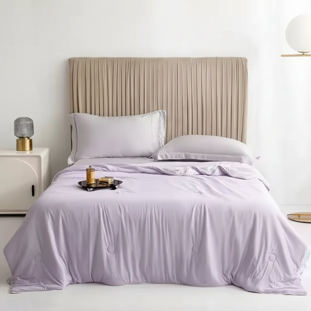Cooling Blanket Lightweight Breathable Bedding Blanket