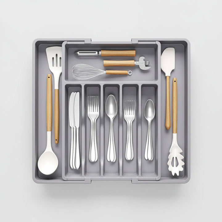 Expandable Cutlery Drawer Organizer with Adjustable Compartments