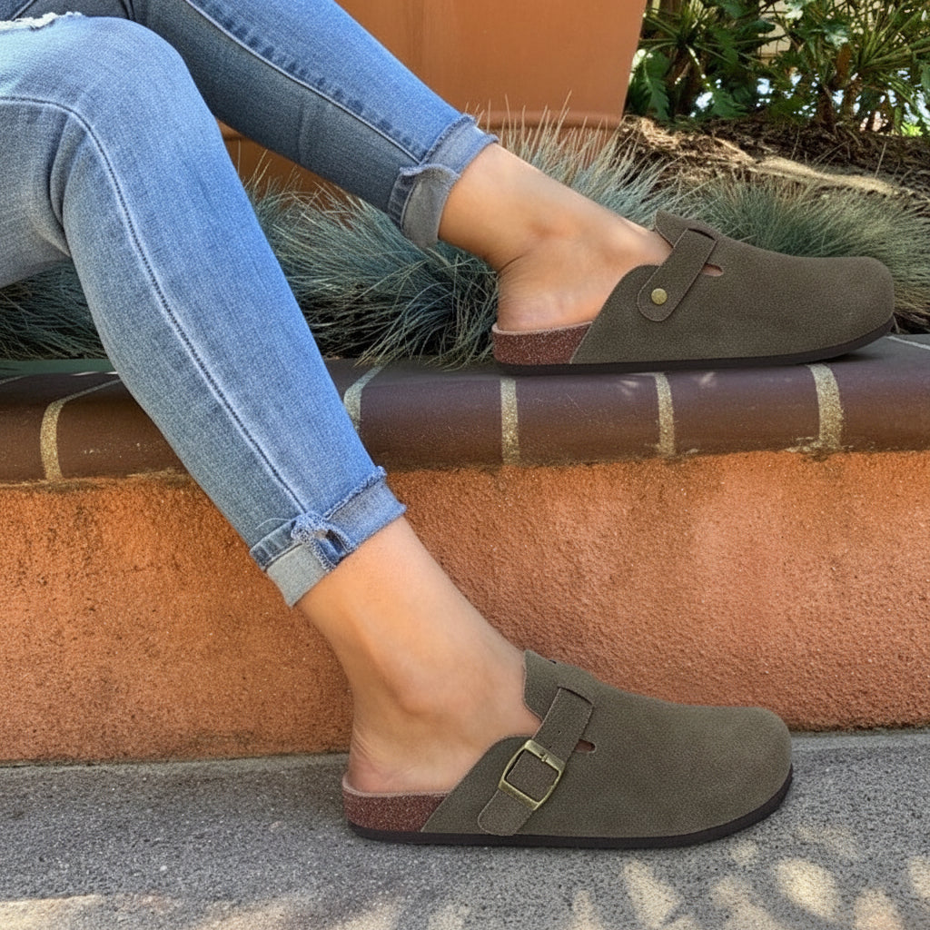 Ladies Slip-On Clog Sandals