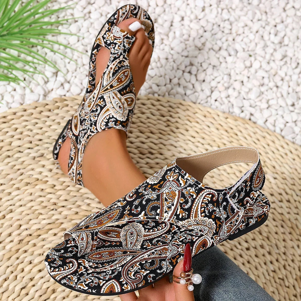 Women's Boho Paisley Toe-Ring Wedge Sandals